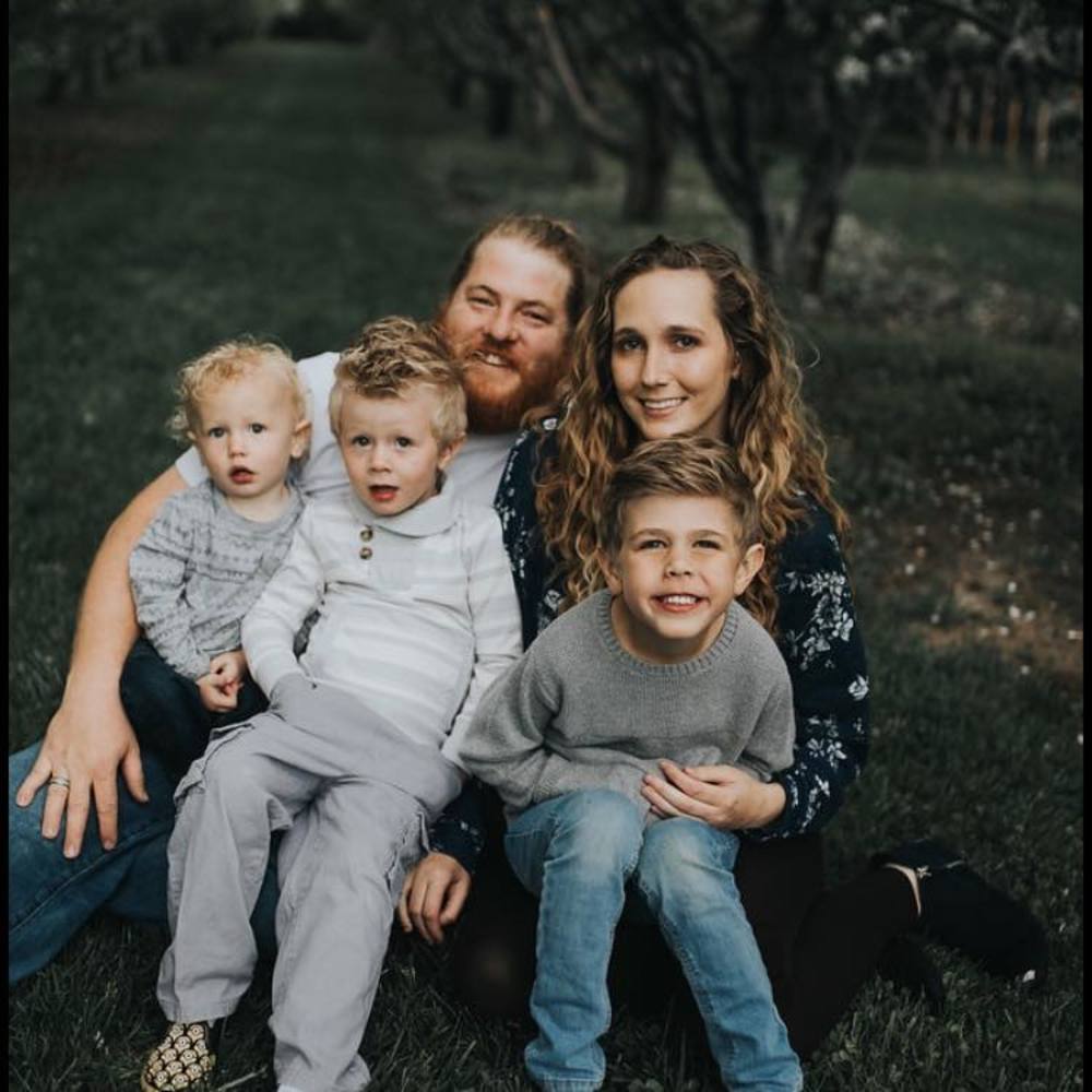 Meet your Posher, Angela